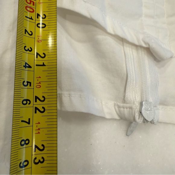 Cottonade Paris Women’s White Shirt Collared V-Neck Back Zip Sz 4 - Picture 7 of 11